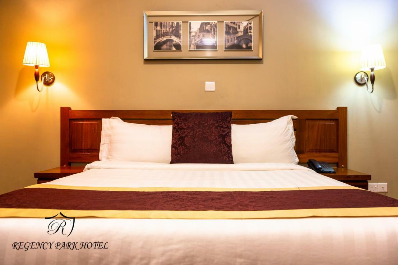 Regency Resort Singida エクステリア 写真