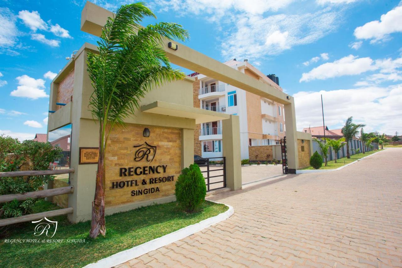 Regency Resort Singida エクステリア 写真