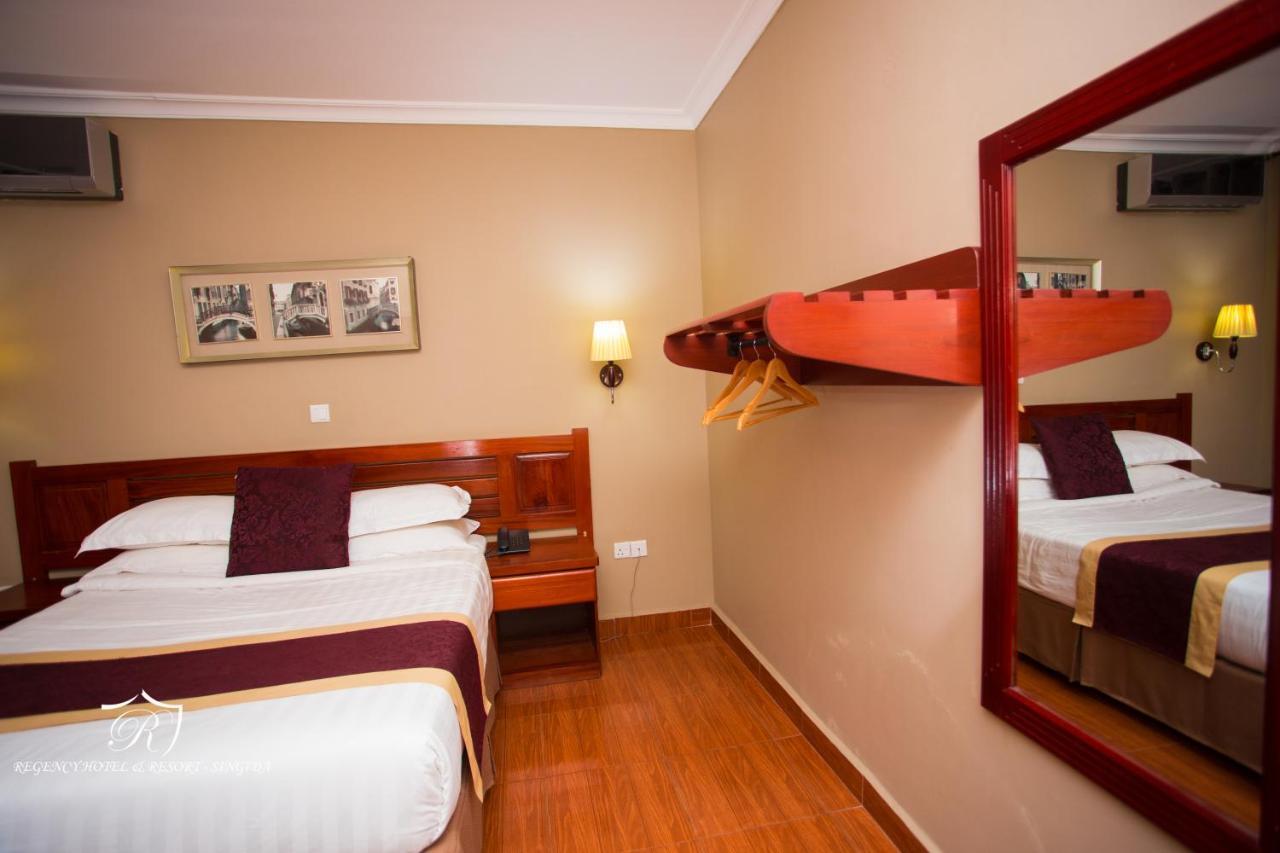 Regency Resort Singida エクステリア 写真
