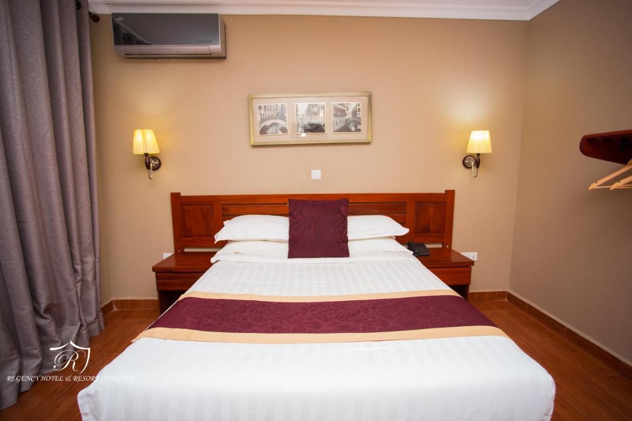 Regency Resort Singida エクステリア 写真